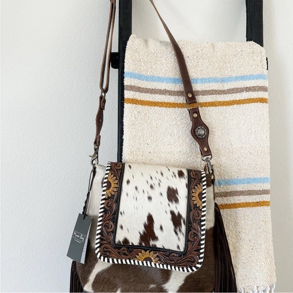 NWT Myra Bag Rustic Brown and White Leather Cowhide Crossbody - Picture 4 of 4